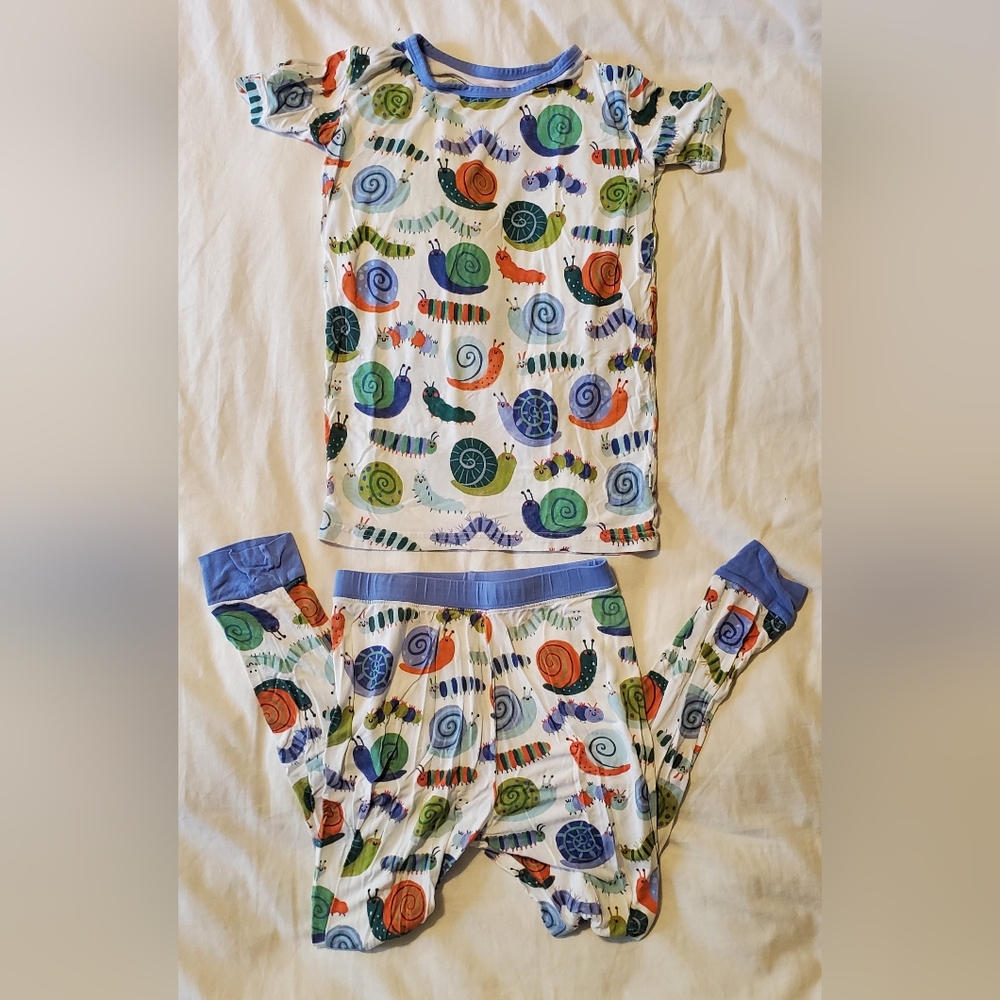 Little Sleepies Bundle Of 5x Size 7/8 GUC - Picture 8 of 11